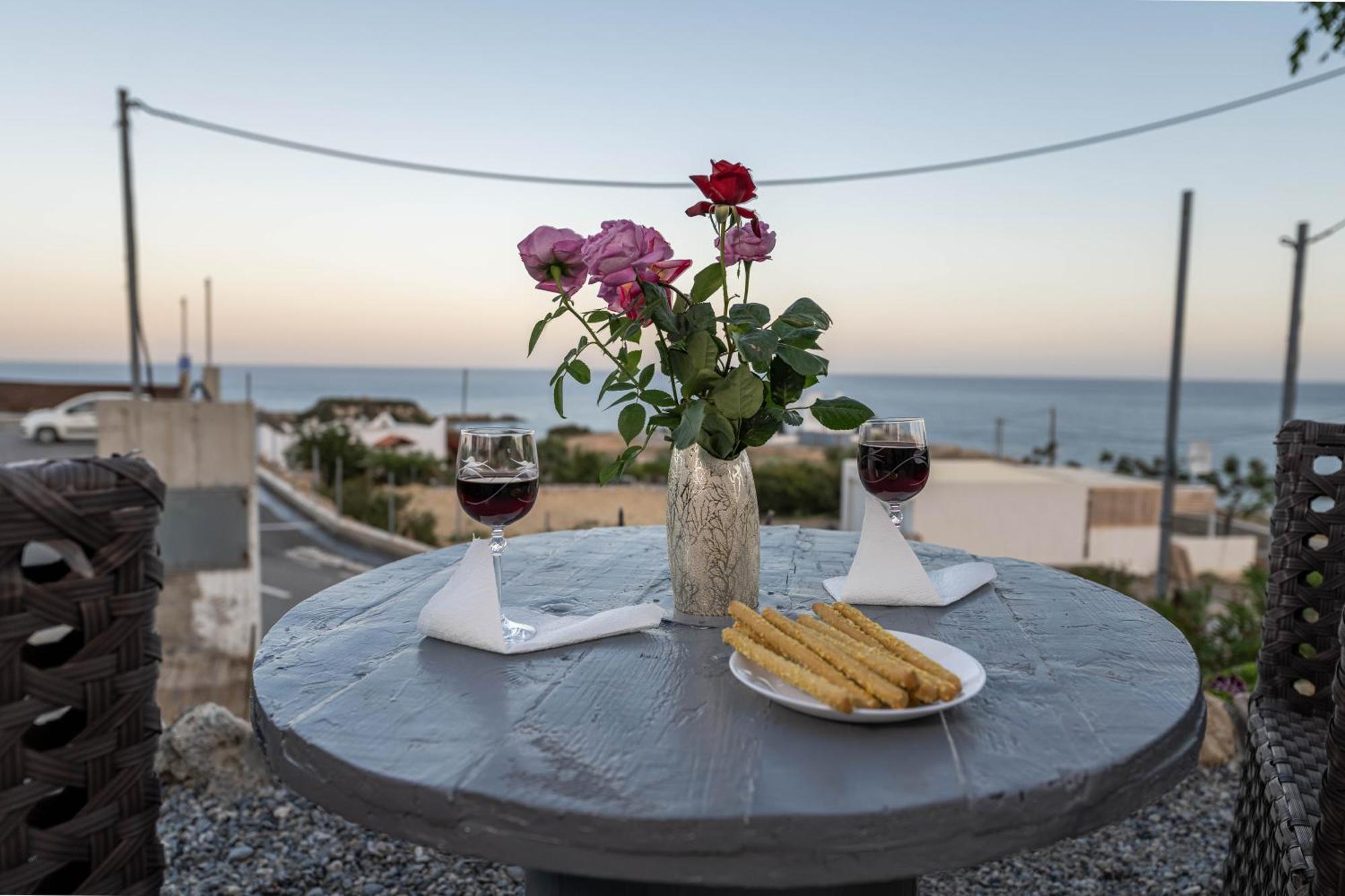 Villa Aegean Sunrise View à Archangelos  Extérieur photo
