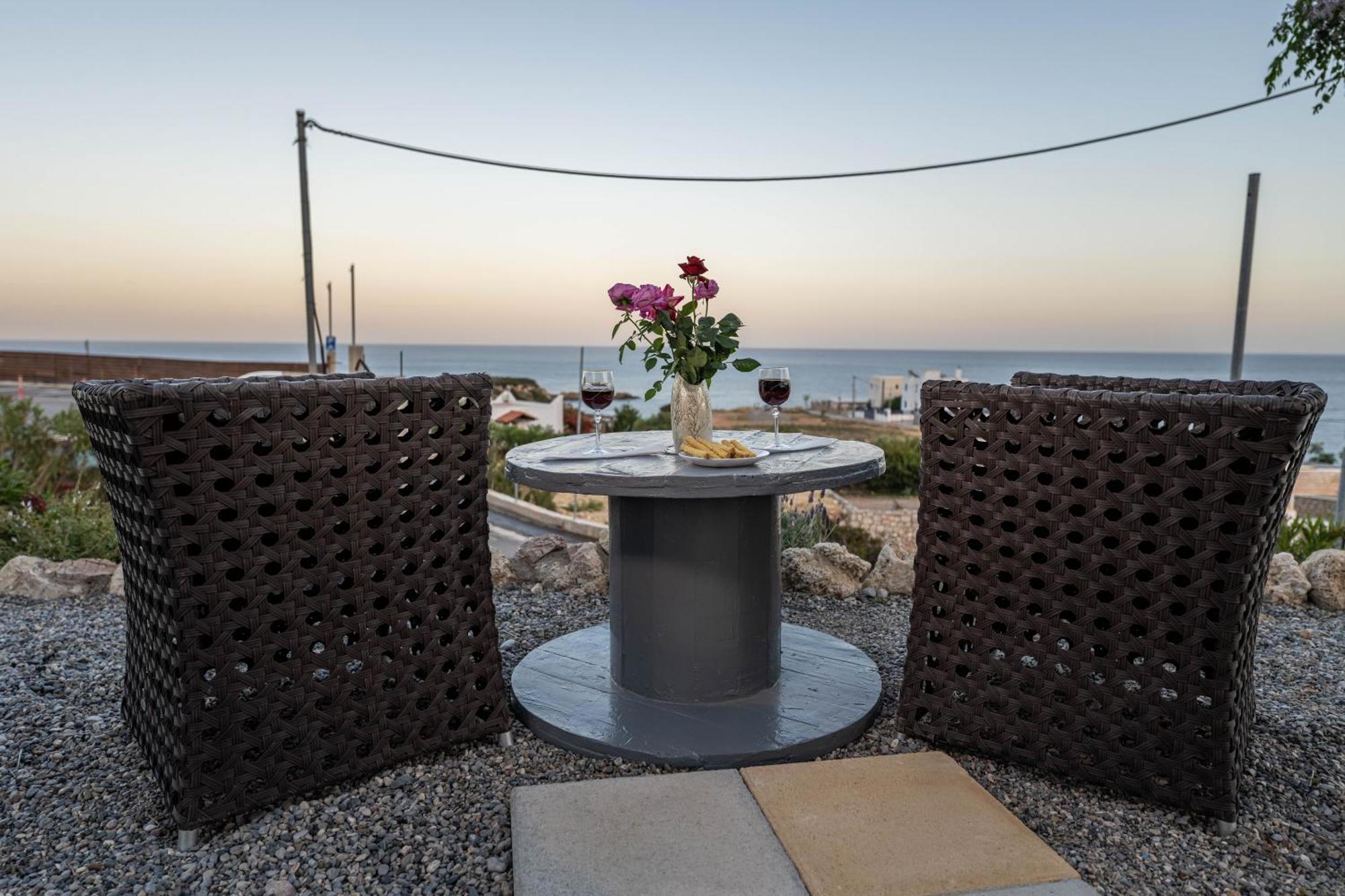 Villa Aegean Sunrise View à Archangelos  Extérieur photo